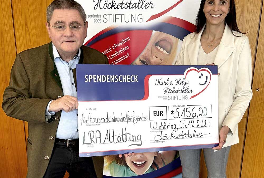 Spendenscheck Übergabe · Altötting